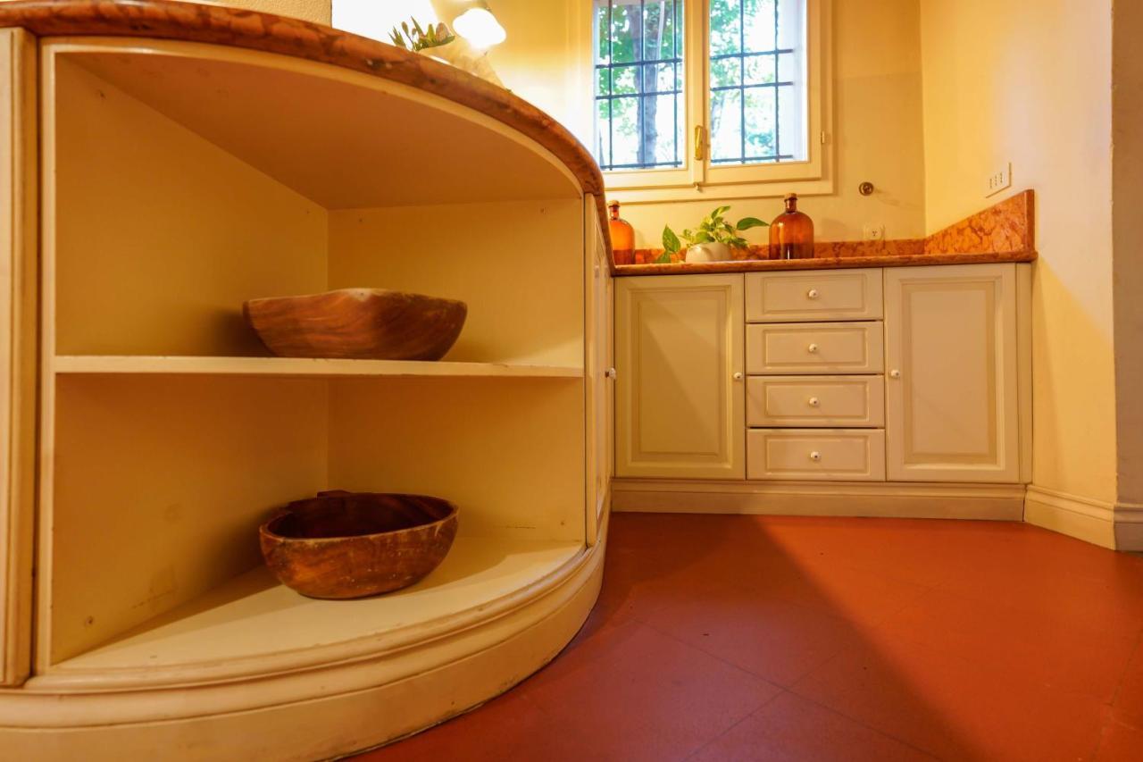 Suite Aldrovandi, With Private Garden Bologna Exterior photo