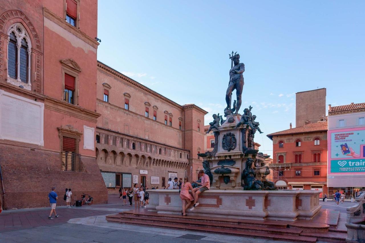 Suite Aldrovandi, With Private Garden Bologna Exterior photo