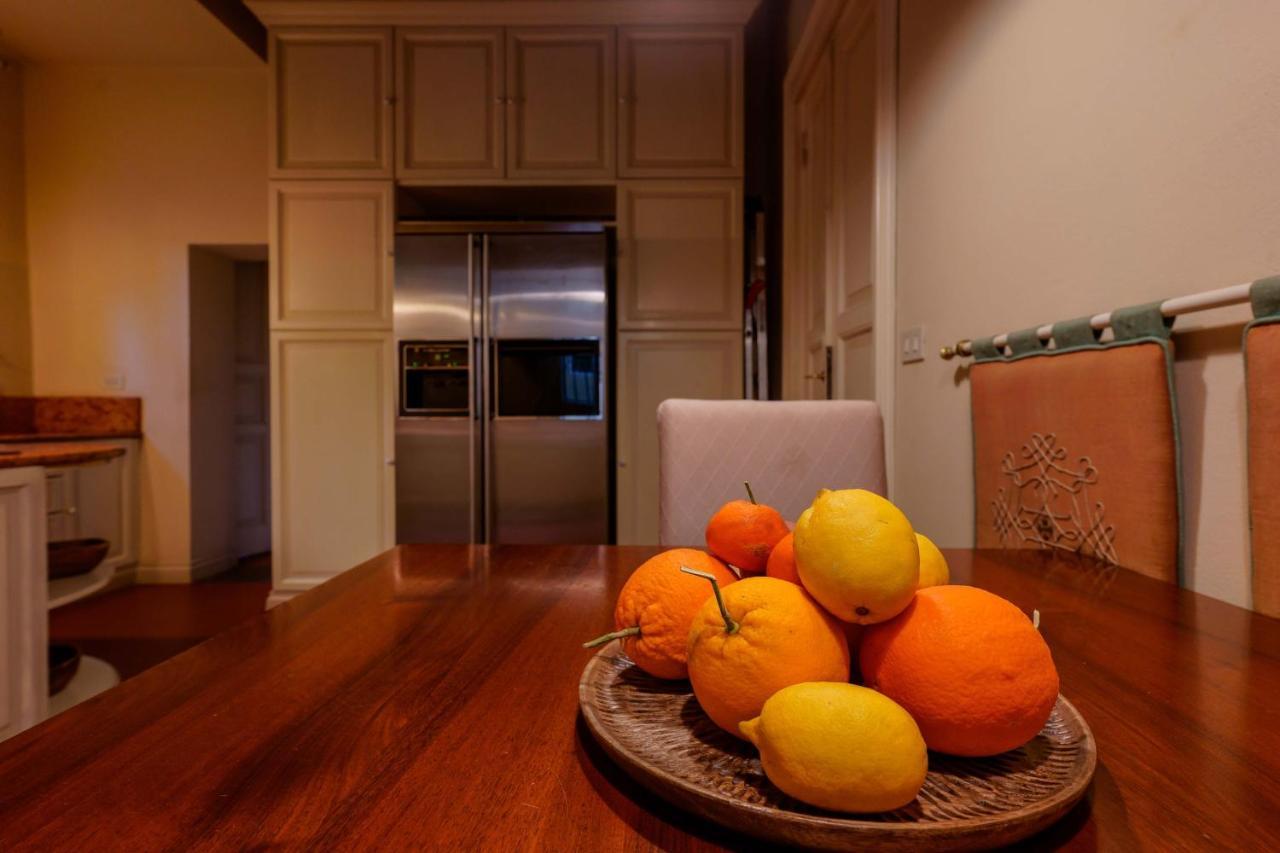Suite Aldrovandi, With Private Garden Bologna Exterior photo